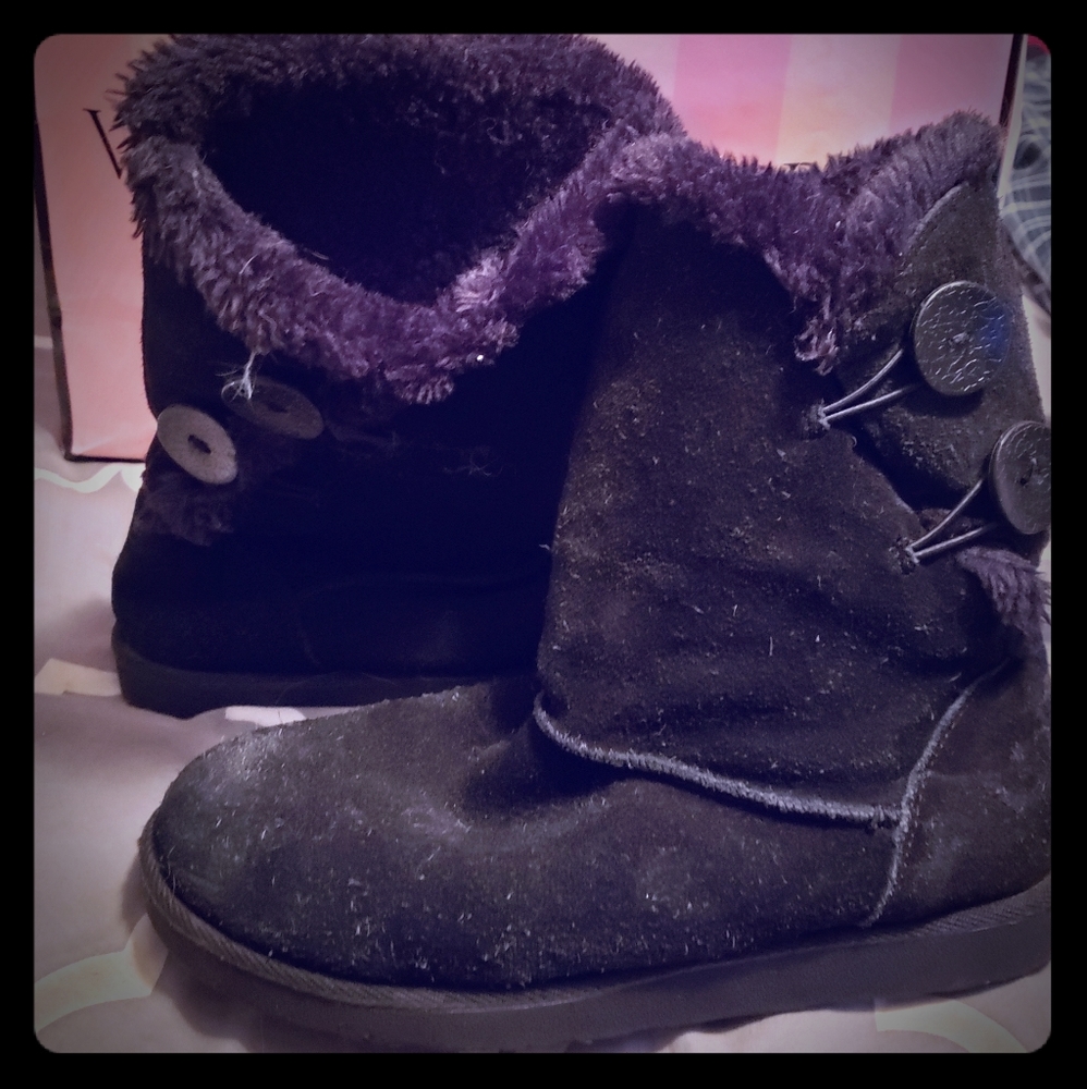 Blk boots